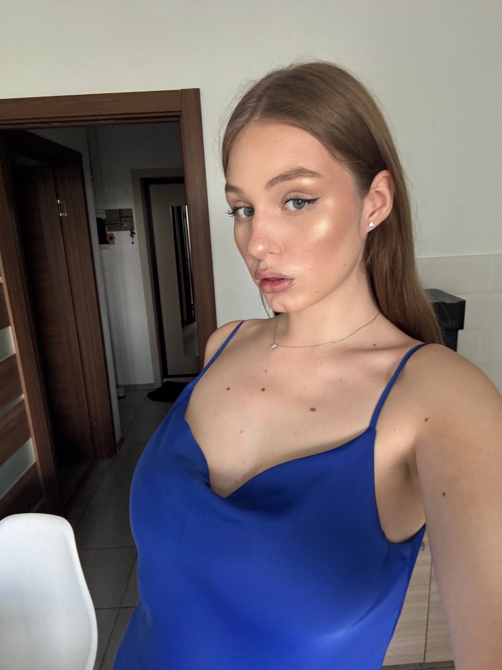 XXX Porn Photo of Nude Mia_Hart_ 1