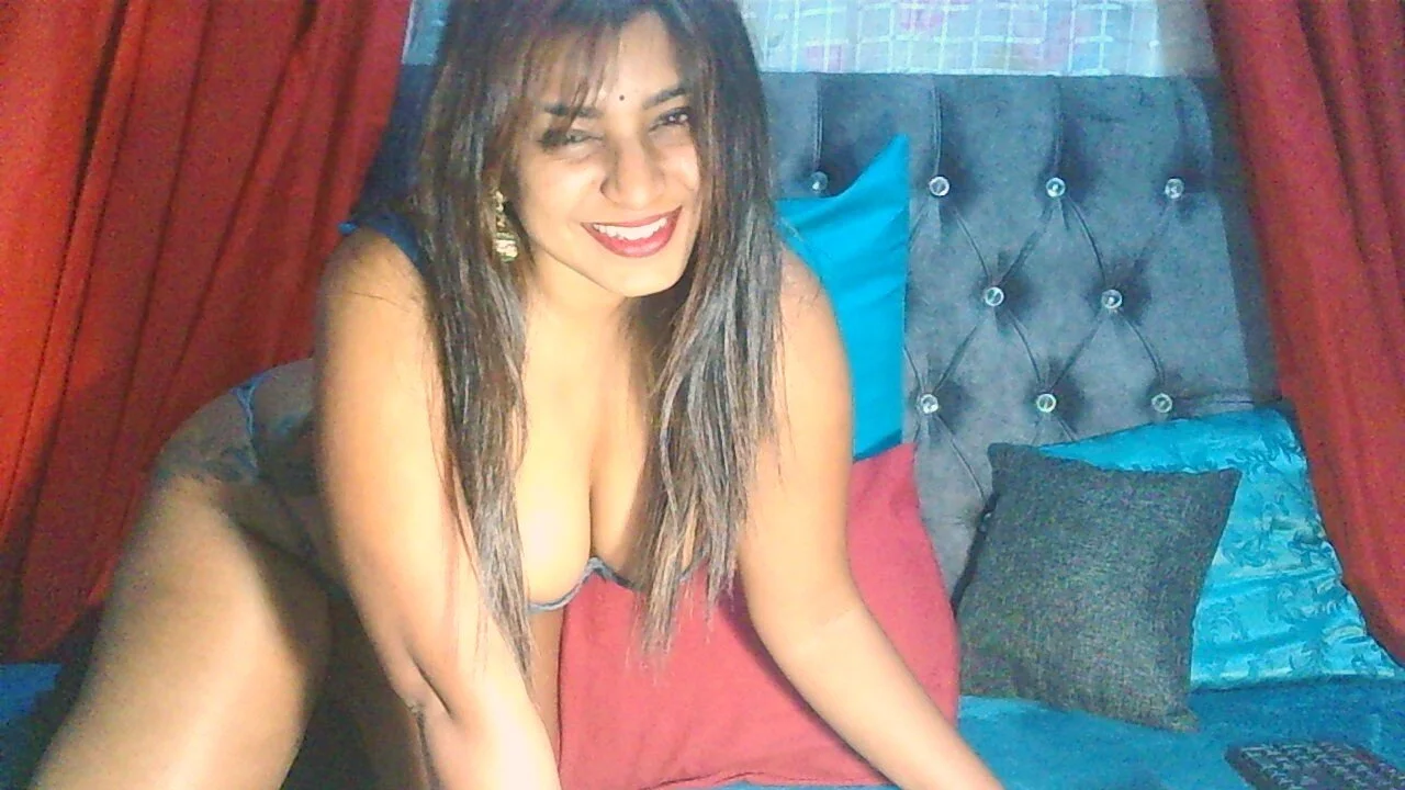XXX Porn Photo of Nude RoyalIndianCreamPuff1 14