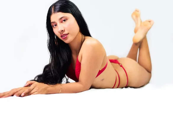 XXX Porn Photo of Nude Adisson_Tay 17