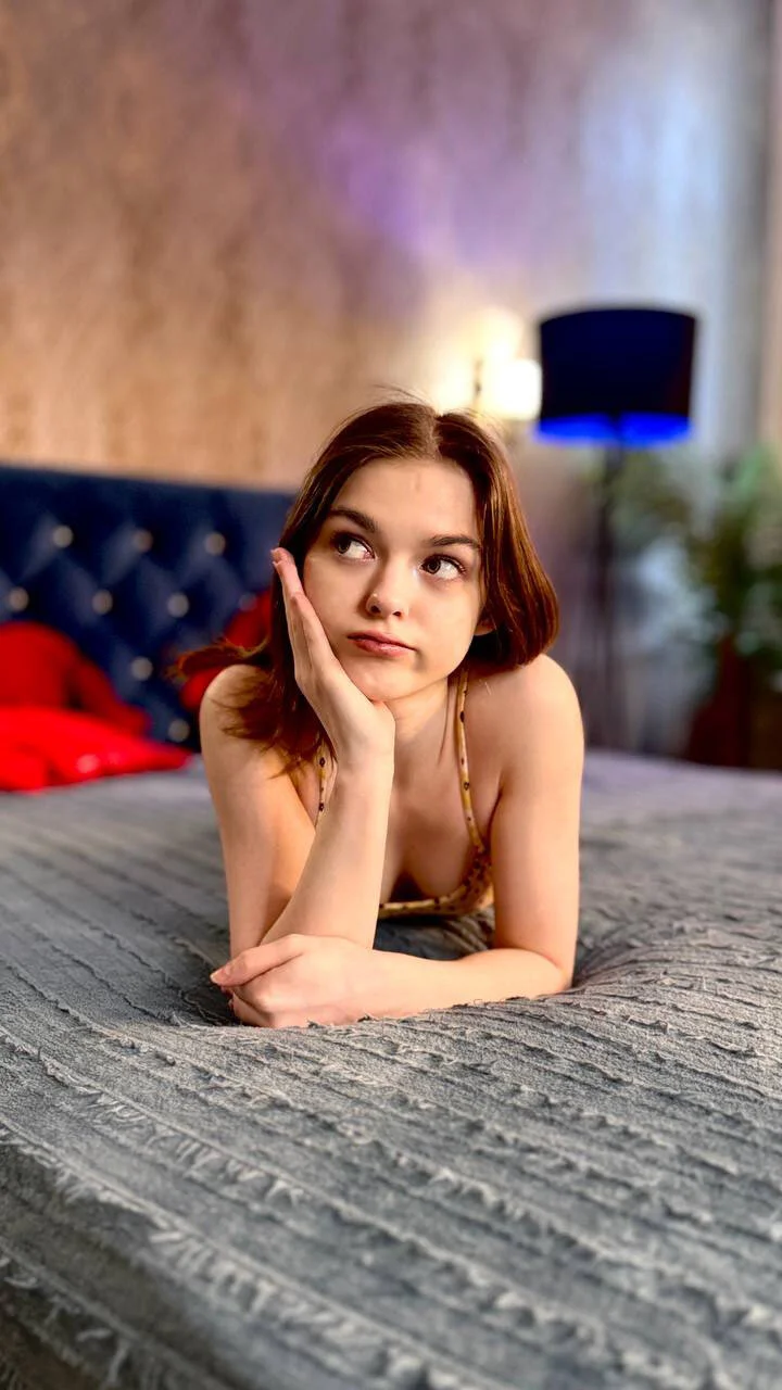 XXX Porn Photo of Nude _Molly_Coy_ 2