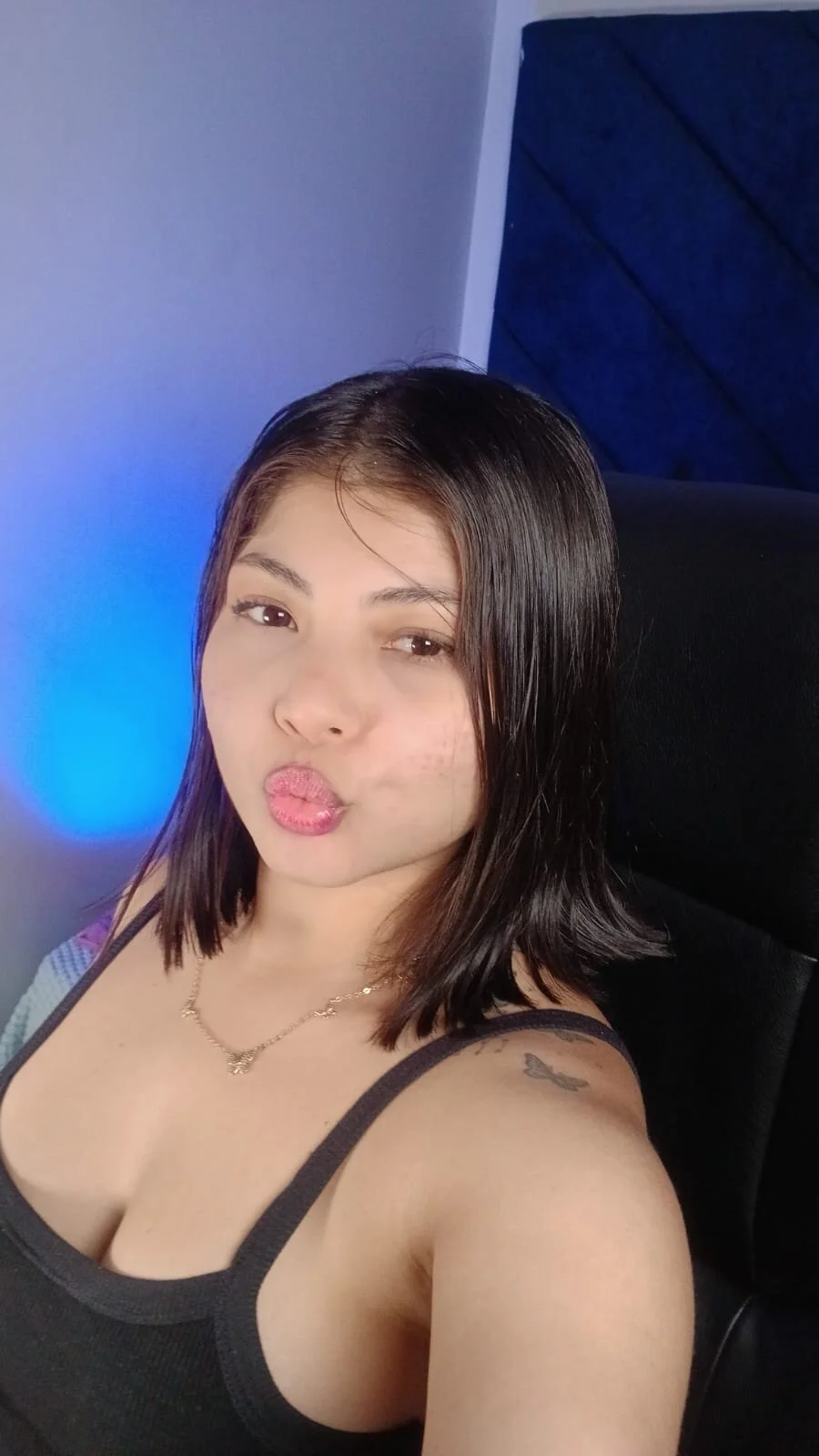 XXX Porn Photo of Nude abby_roux 11