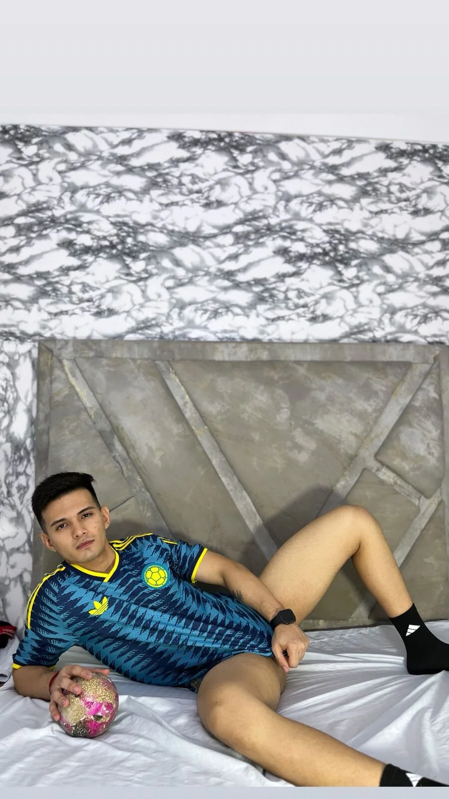 XXX Porn Photo of Nude GoldenBoyM 29