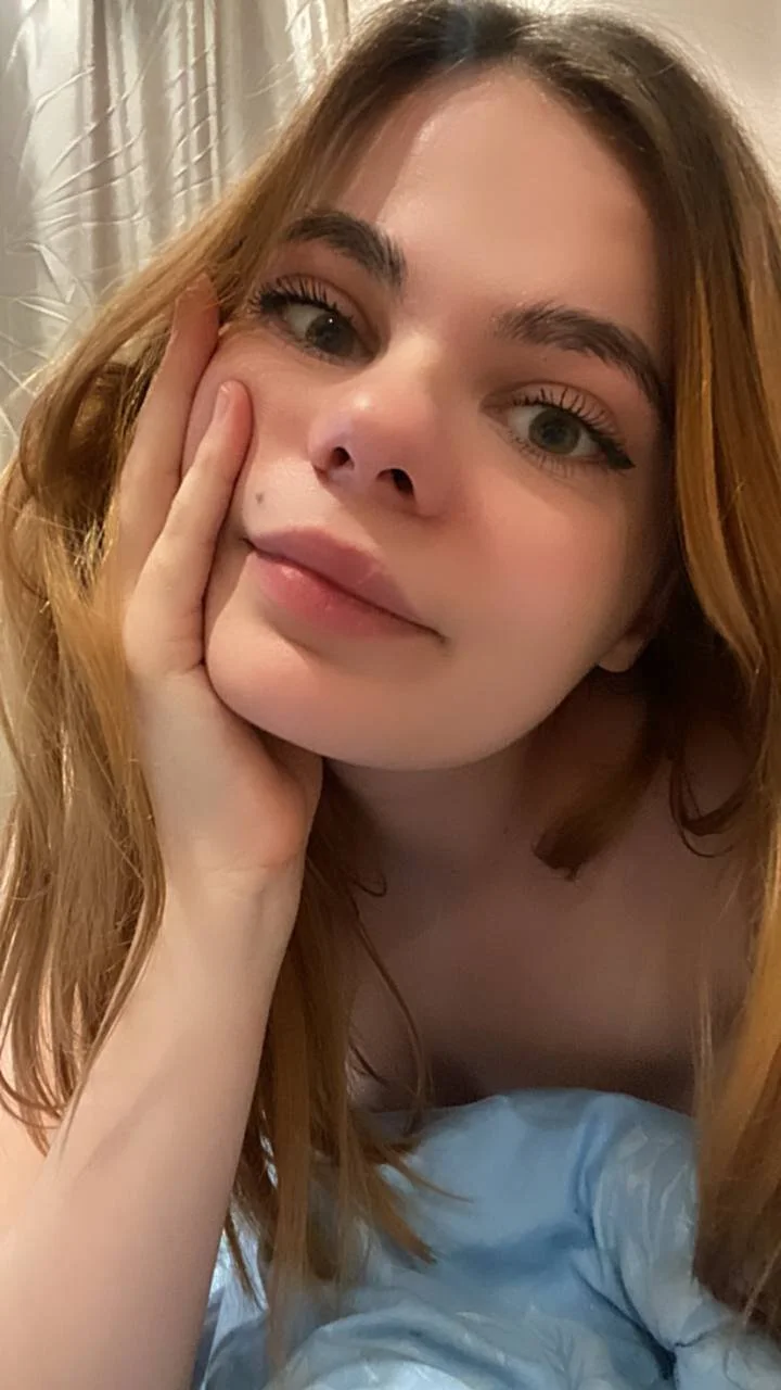 XXX Porn Photo of Nude xAlisontiny 2