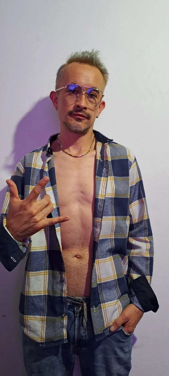 XXX Porn Photo of Nude Nath_and_Roger 6