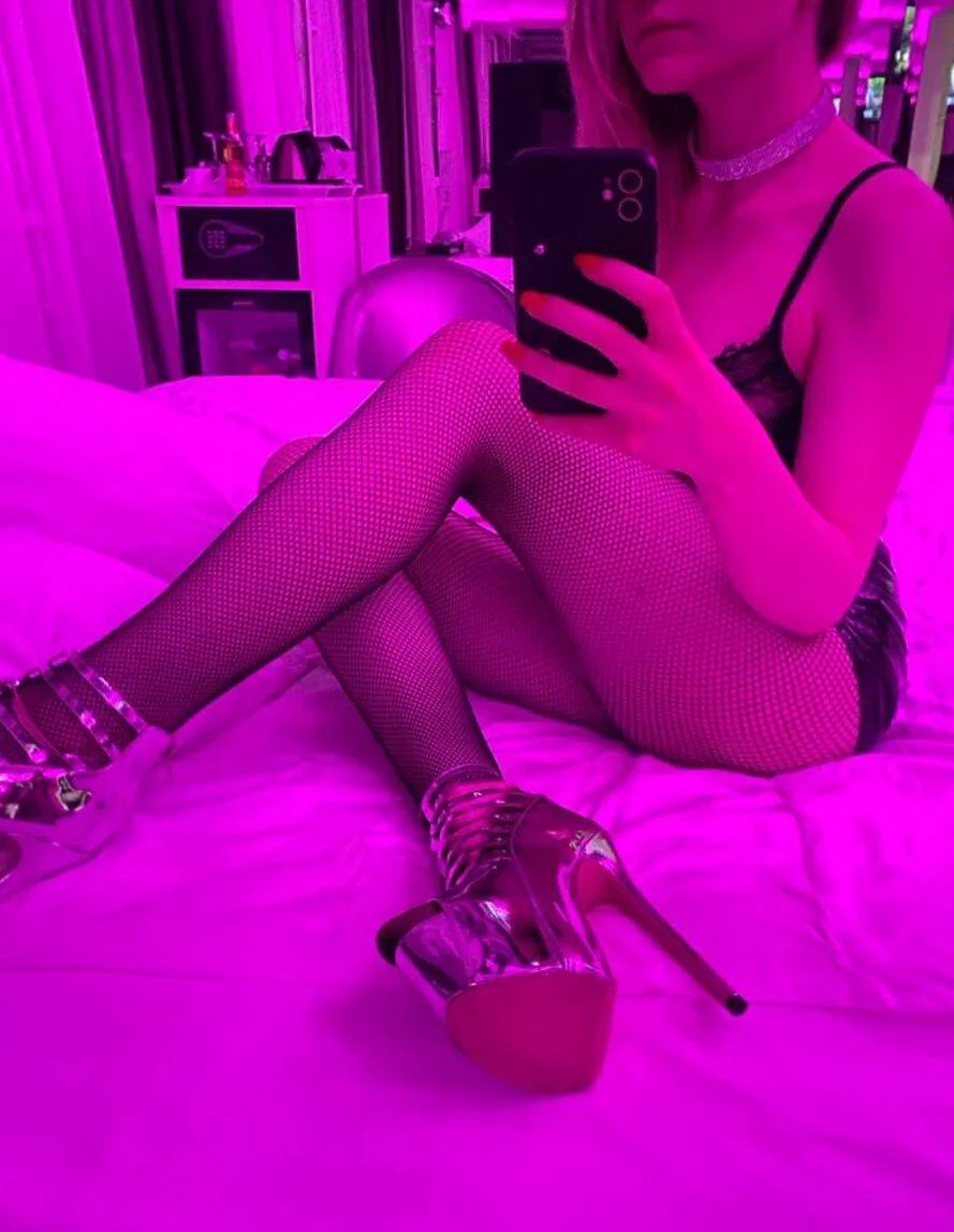 XXX Porn Photo of Nude Dixie_BangBang 9