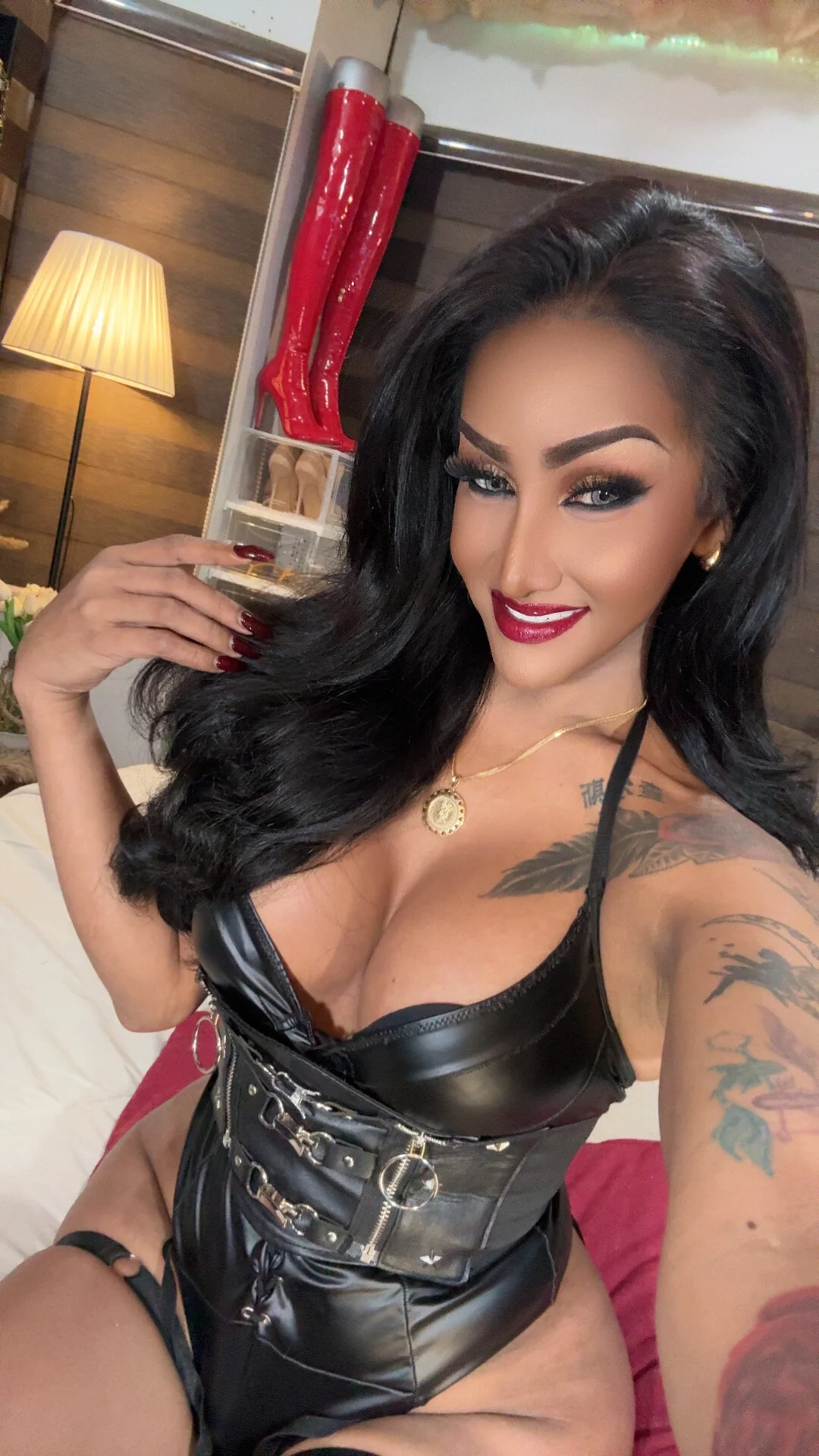XXX Porn Photo of Nude SeductiveVictoria 5