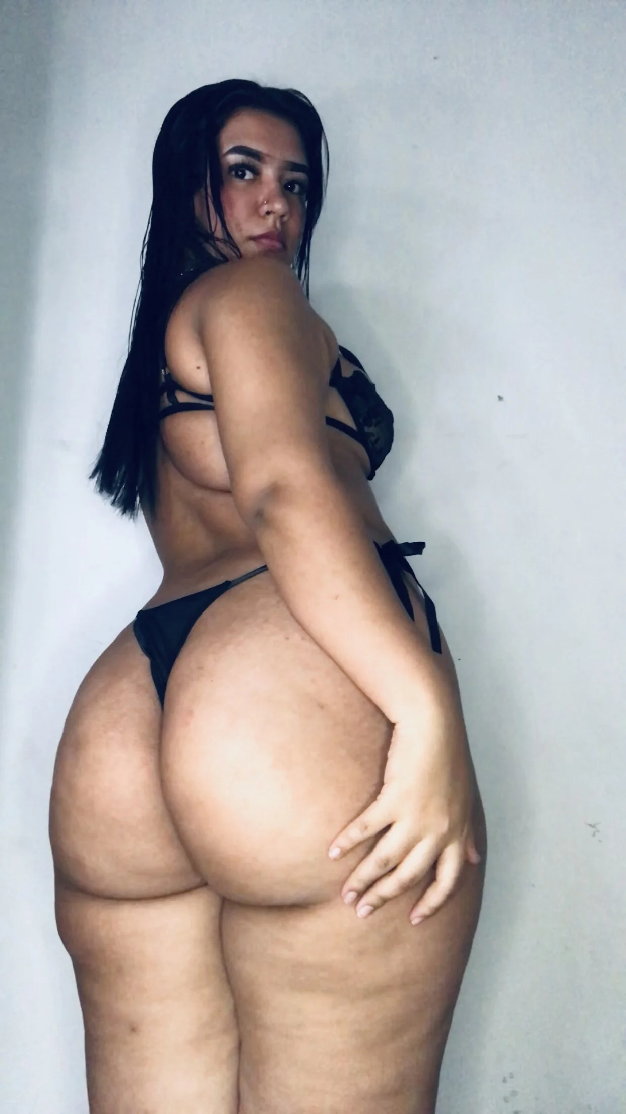 XXX Porn Photo of Nude Alaia_Ferri 14