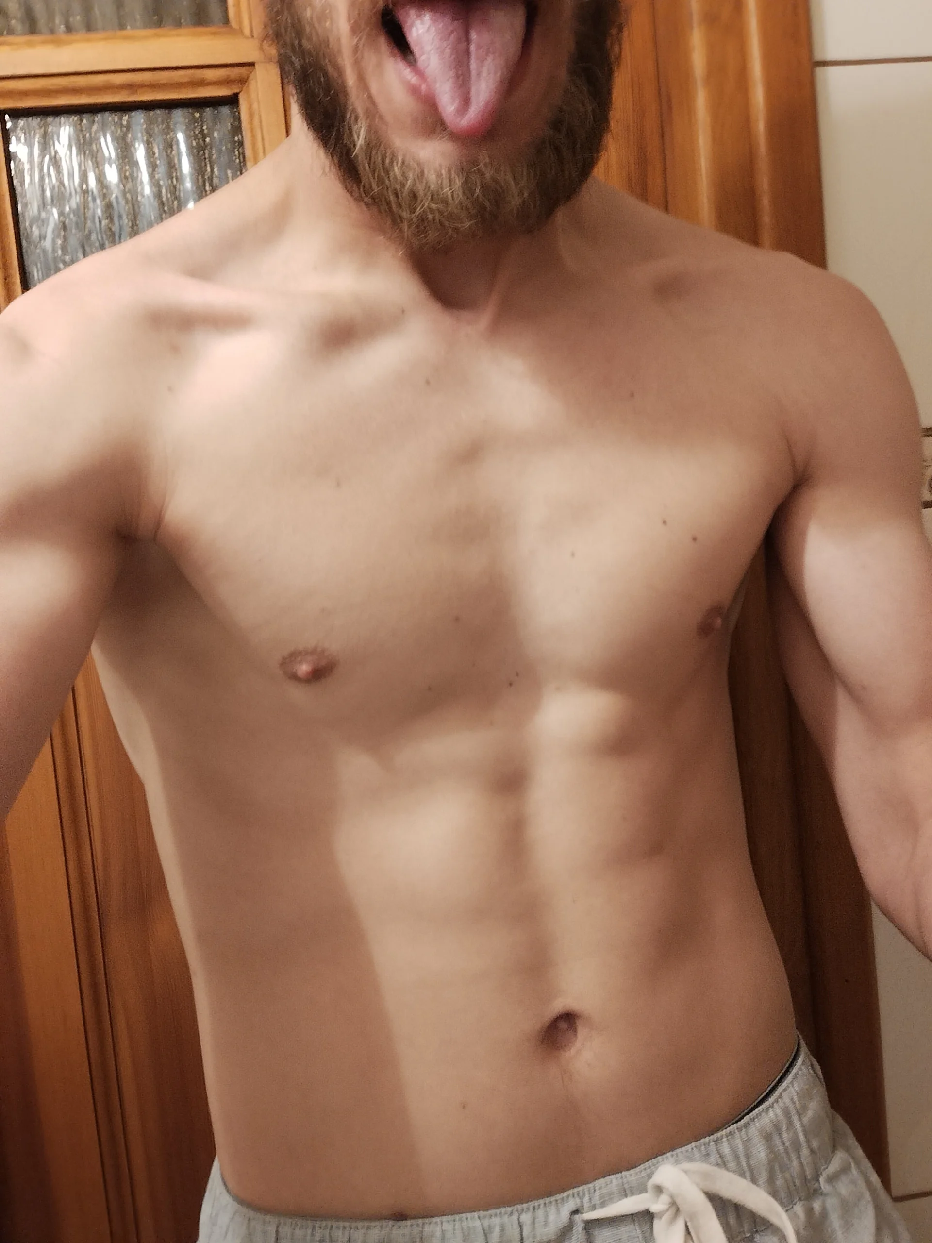 XXX Porn Photo of Nude hoot_denis28 1