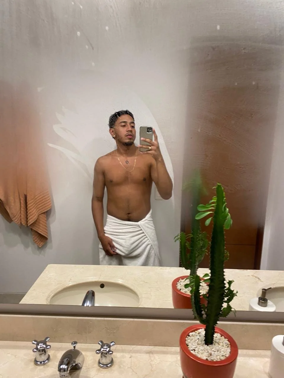 XXX Porn Photo of Nude Brand_Collins 23