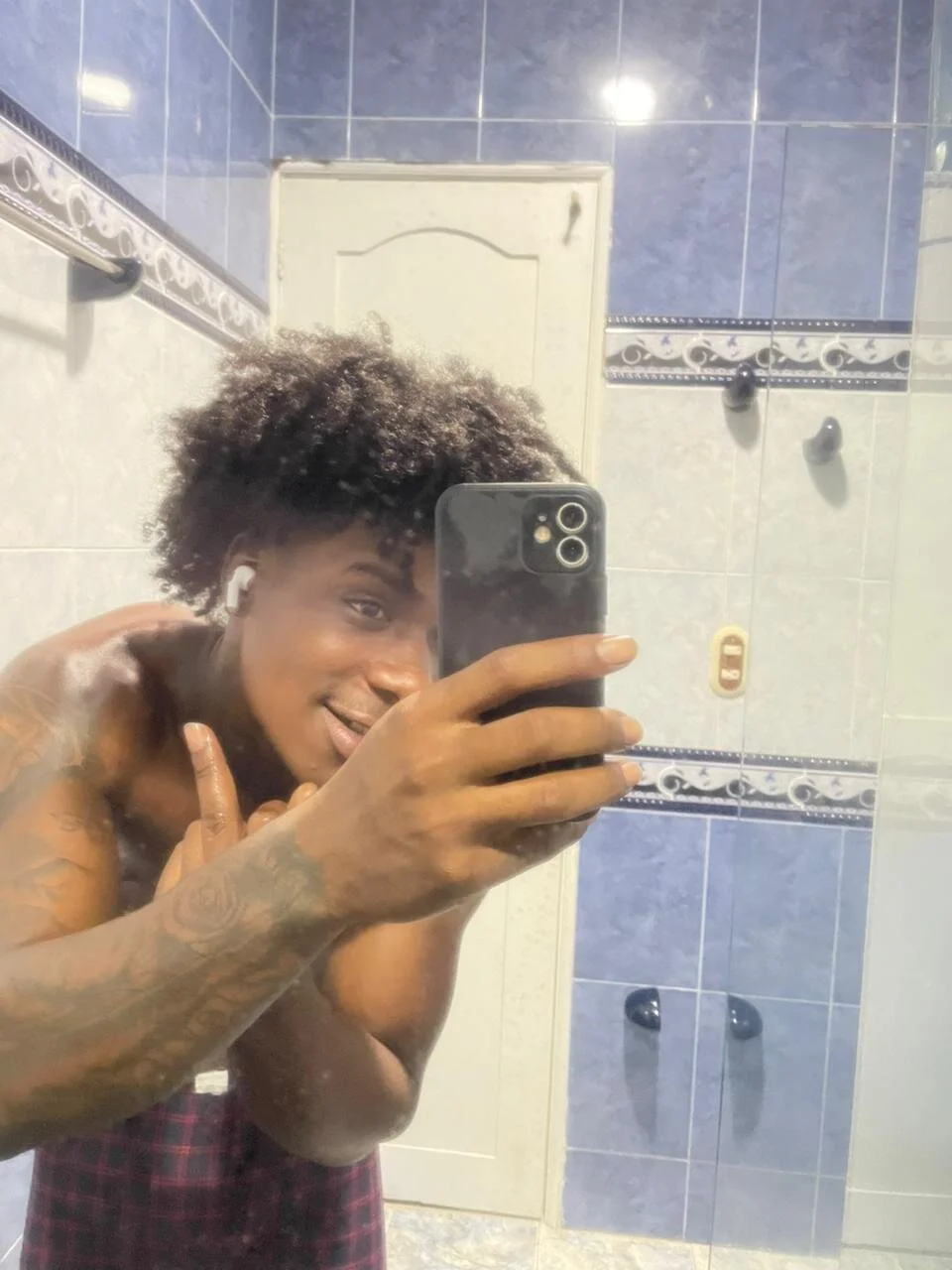 XXX Porn Photo of Nude toower_ 6