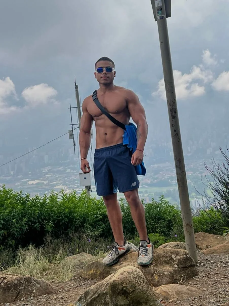 XXX Porn Photo of Nude XavierColeman 7