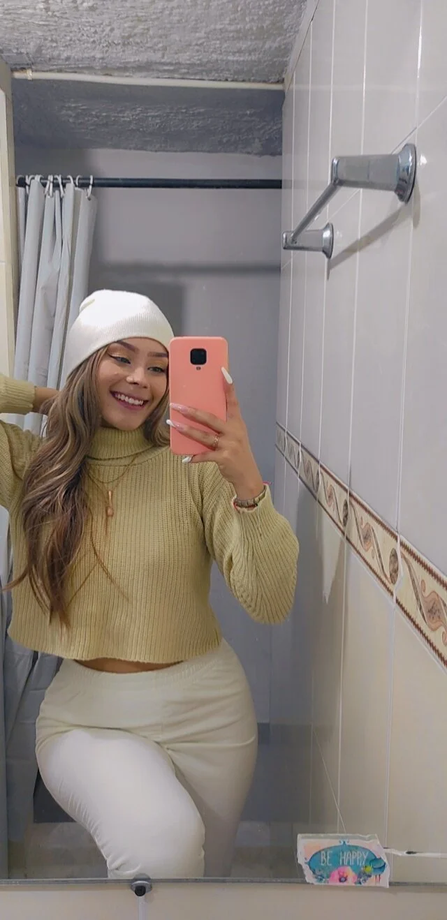 LucyMoanss