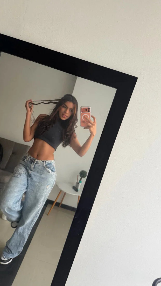 XXX Porn Photo of Nude SaraNixxon 25