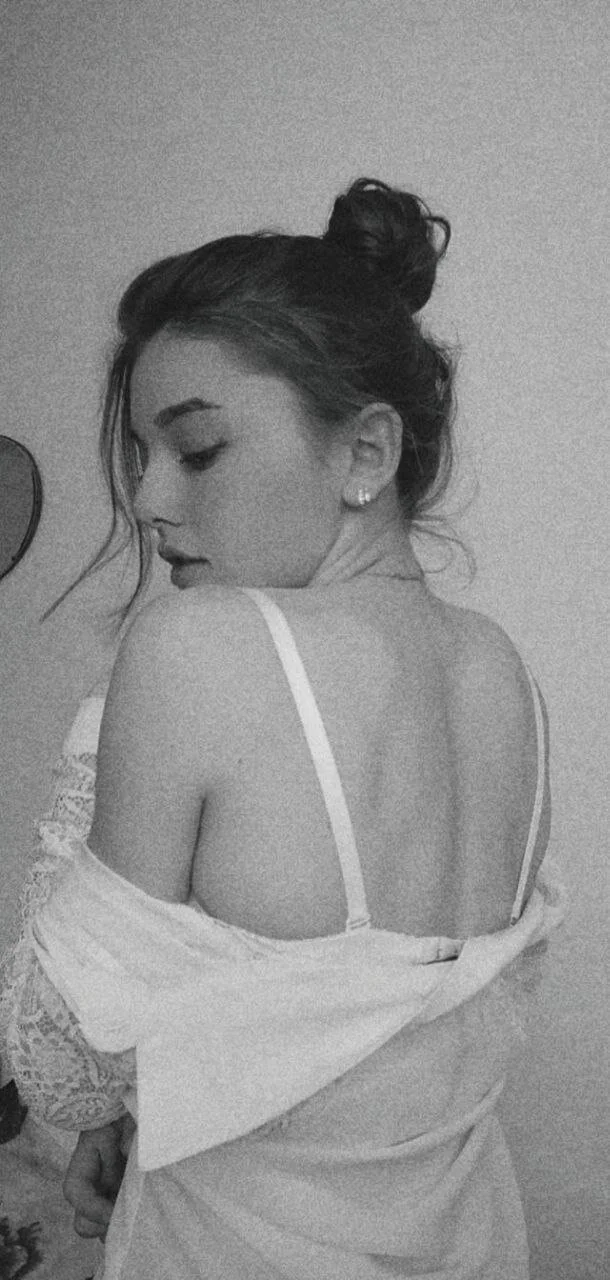 XXX Porn Photo of Nude MollyMeltorr 9