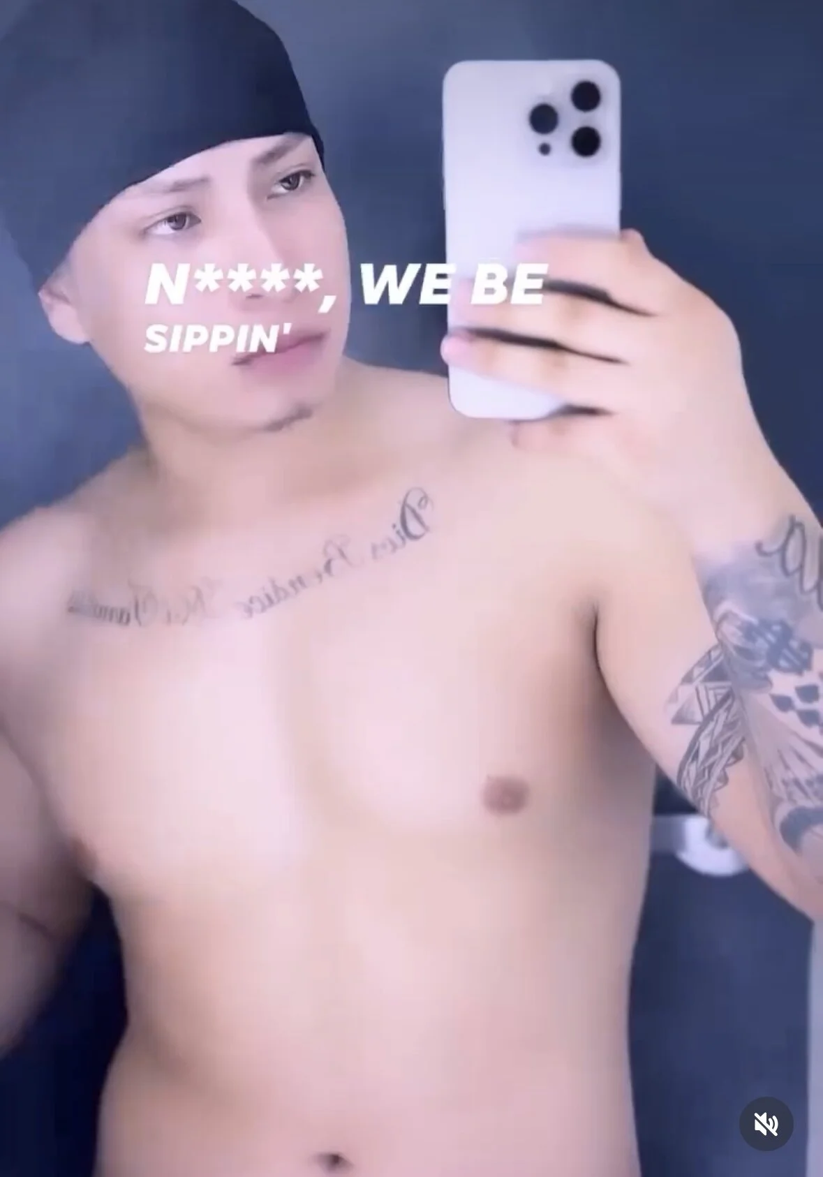 XXX Porn Photo of Nude felipe_caicedohub 3