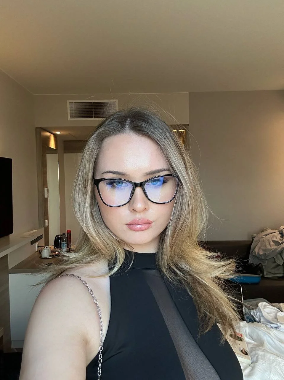 XXX Porn Photo of Nude YoungJoyce_ 4