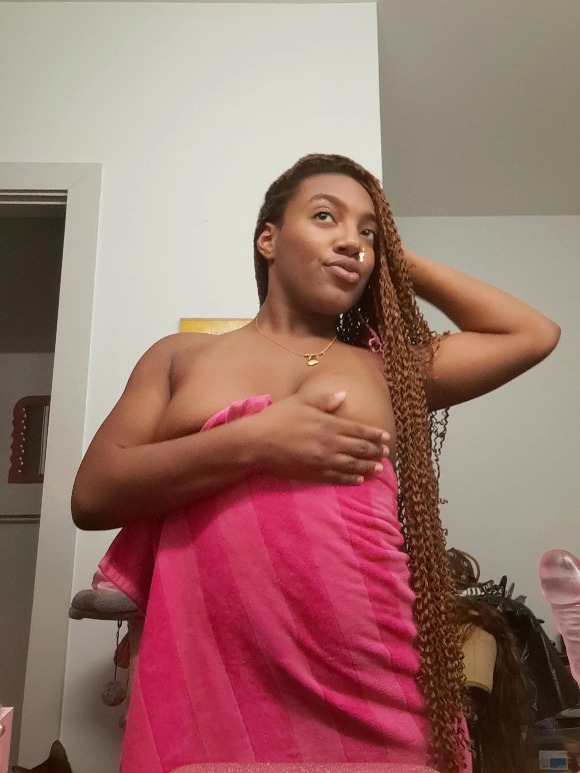XXX Porn Photo of Nude ChocolatCoveredStrawberry 7