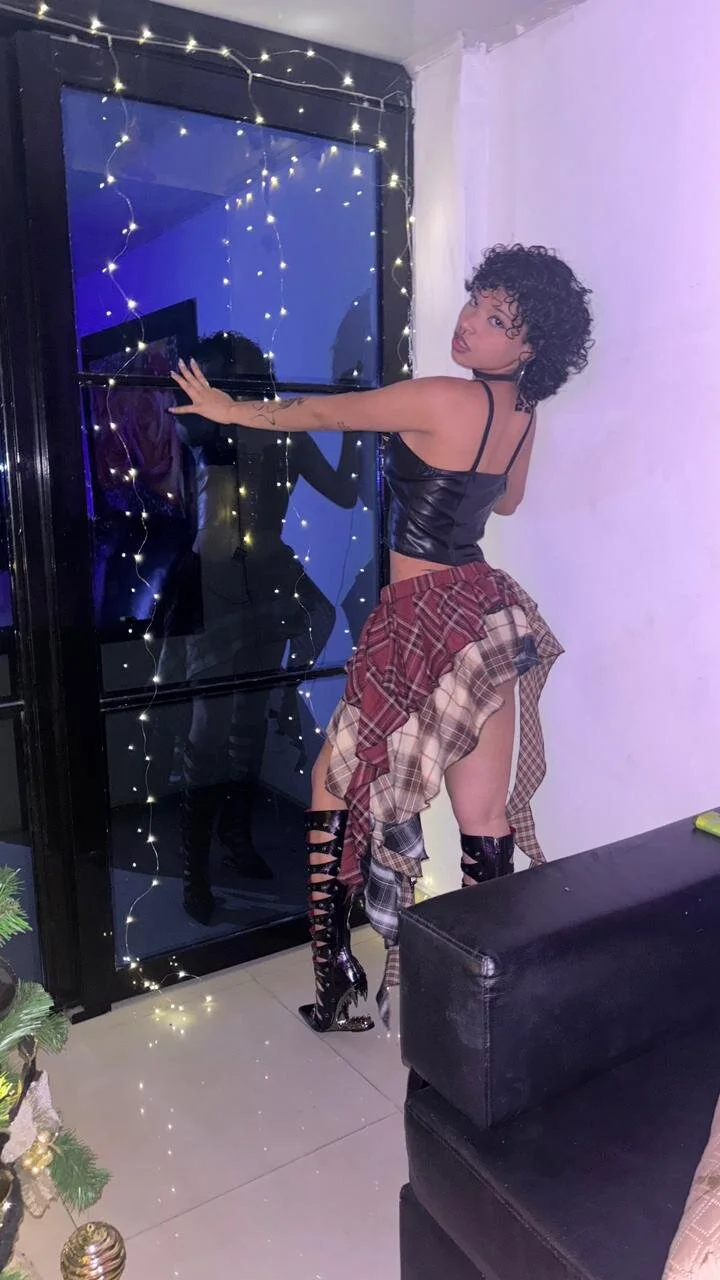 XXX Porn Photo of Nude DaniCollinn_ 22