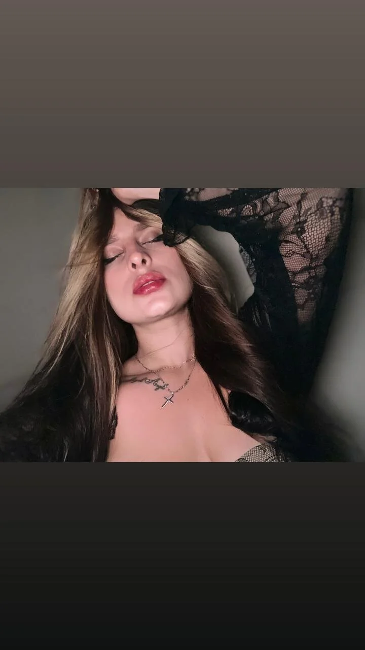 XXX Porn Photo of Nude Luna_monroe_ 62