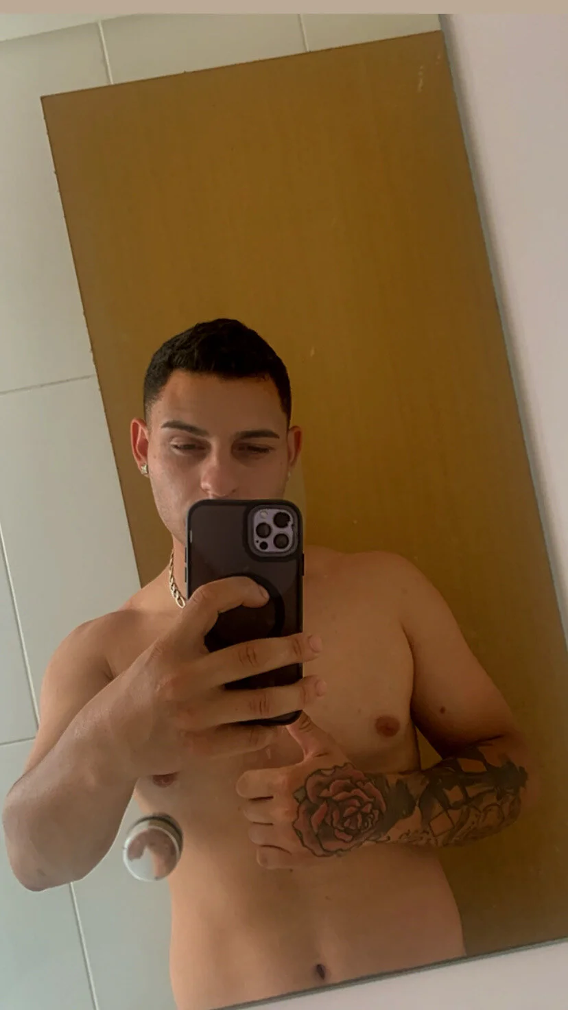 XXX Porn Photo of Nude o-theus 3