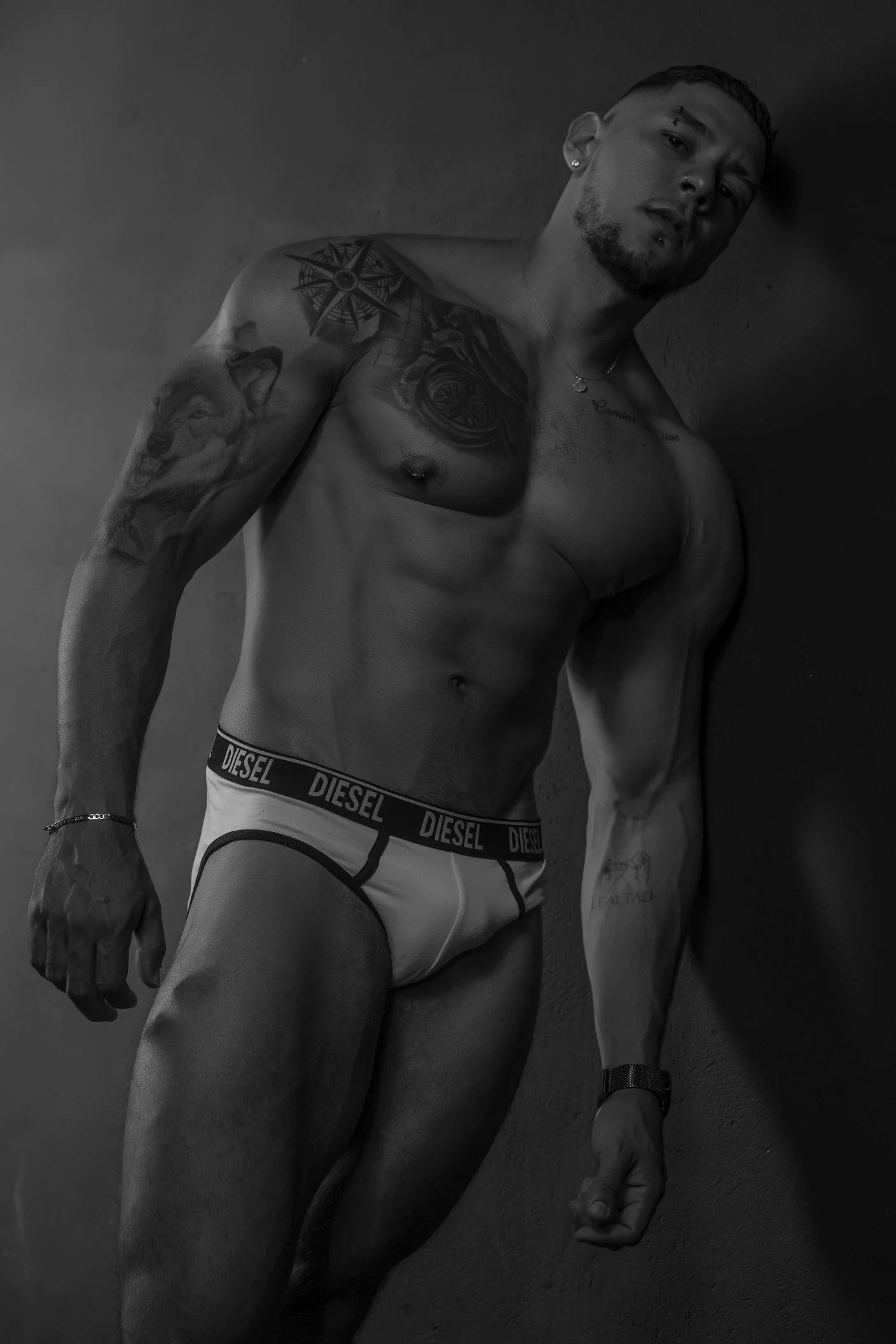 XXX Porn Photo of Nude MassimoWalton2 30
