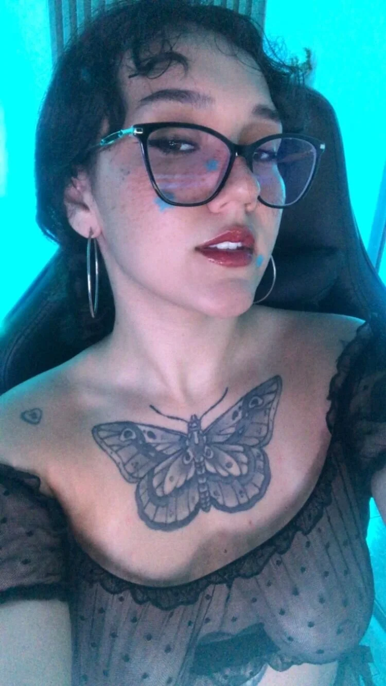 XXX Porn Photo of Nude lovemaryjane444 2