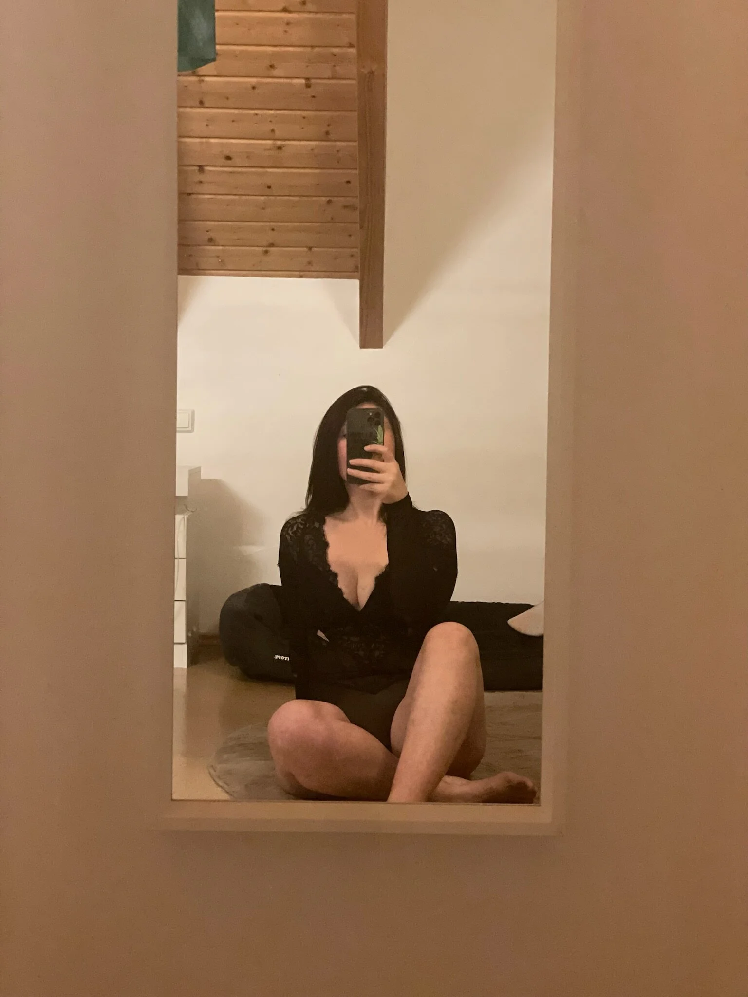 XXX Porn Photo of Nude Lyra_Harry 9