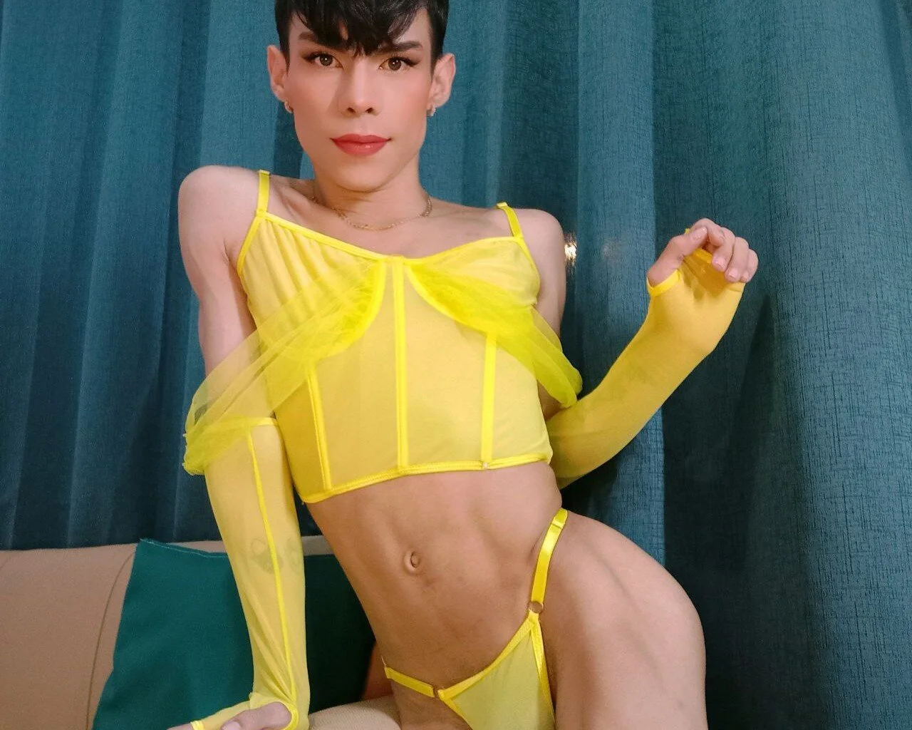 XXX Porn Photo of Nude femboykeene 24