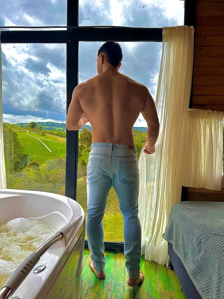 XXX Porn Photo of Nude Ryan_cooper_1 6