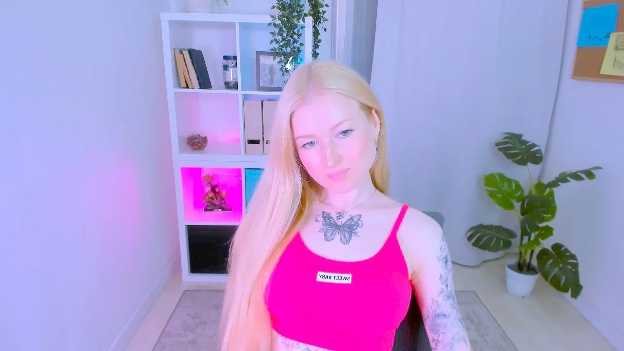 XXX Porn Photo of Nude Laly_Peach 8