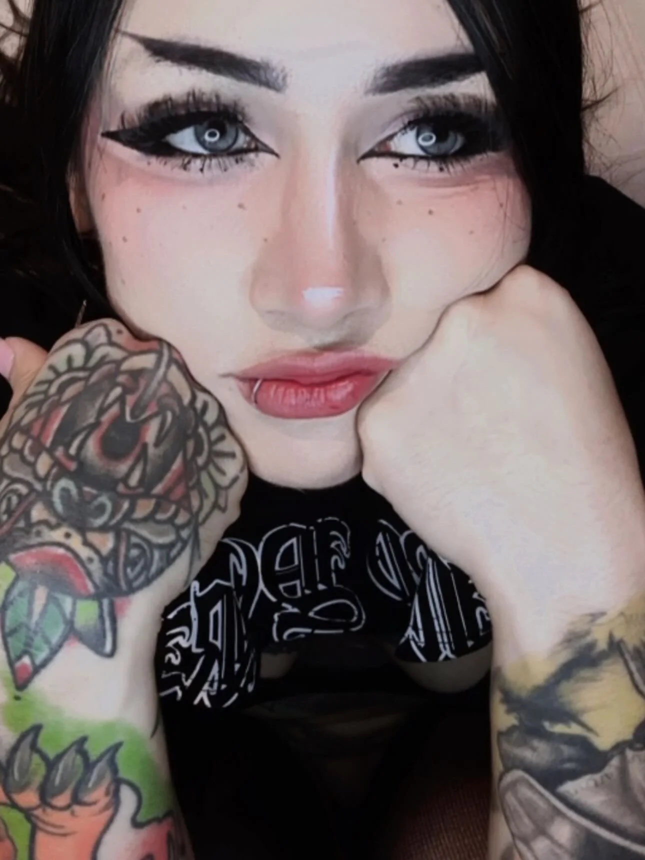 XXX Porn Photo of Nude NinaDnger 14