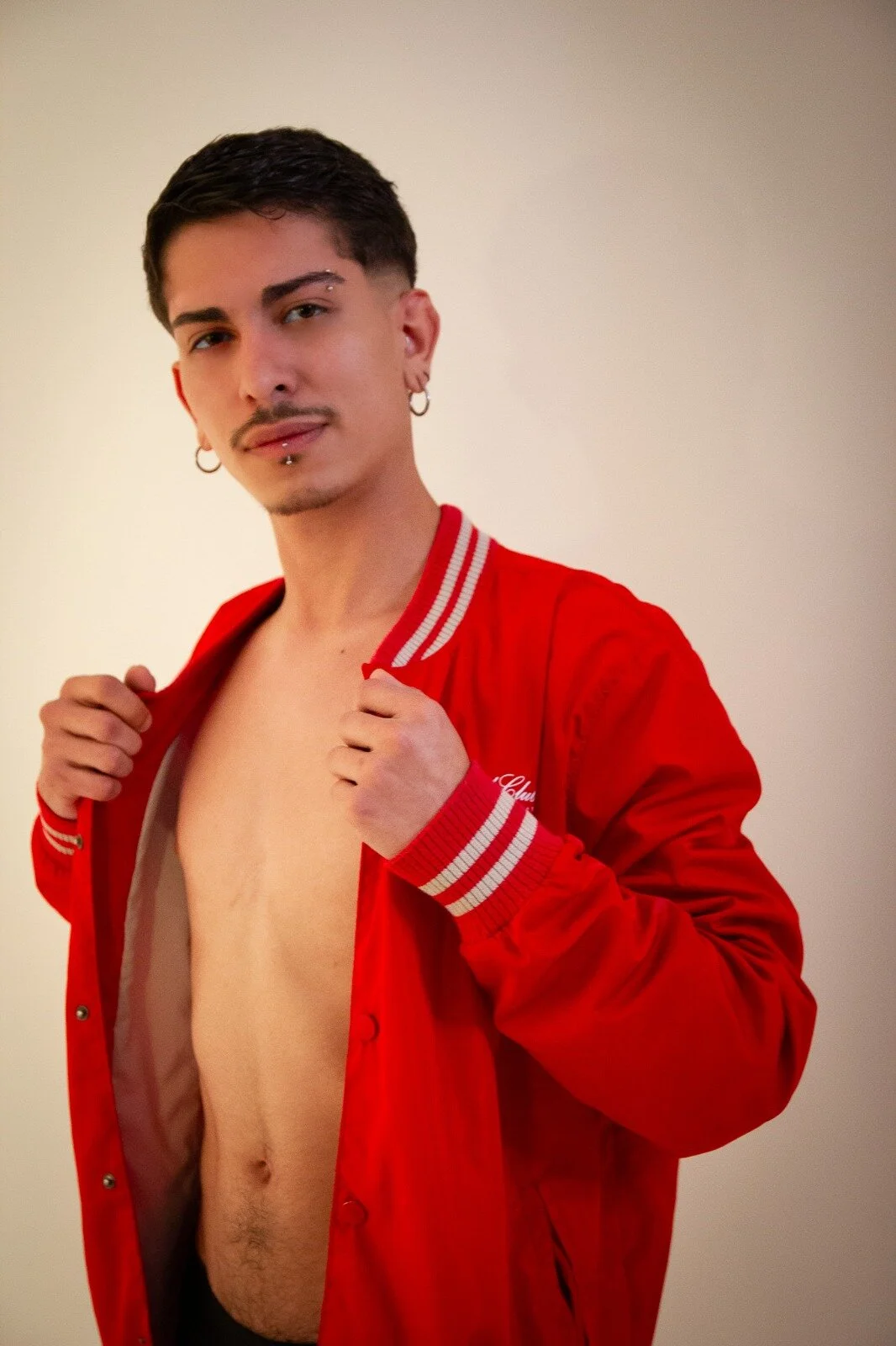 XXX Porn Photo of Nude Y0urgodzeus 1