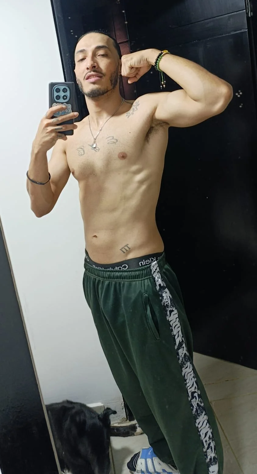 XXX Porn Photo of Nude Grant_Irons 2