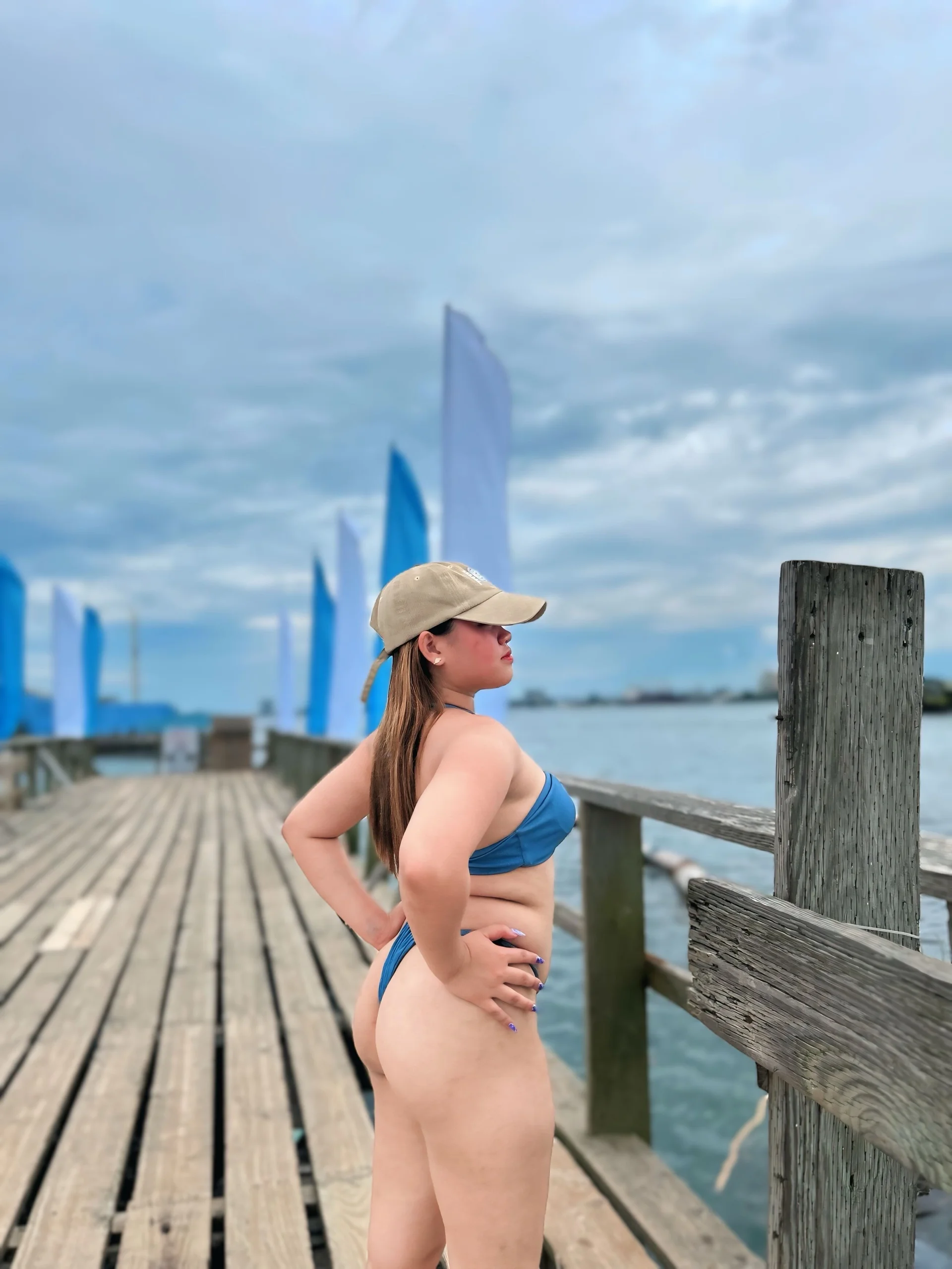 XXX Porn Photo of Nude prettykrysgirl 13