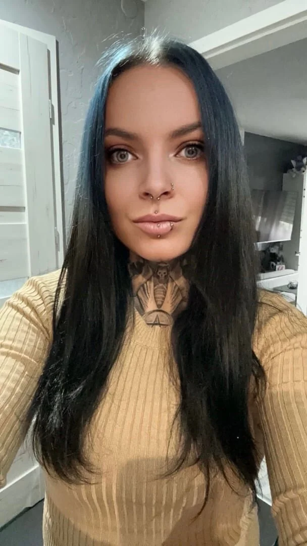 XXX Porn Photo of Nude InesGold 1