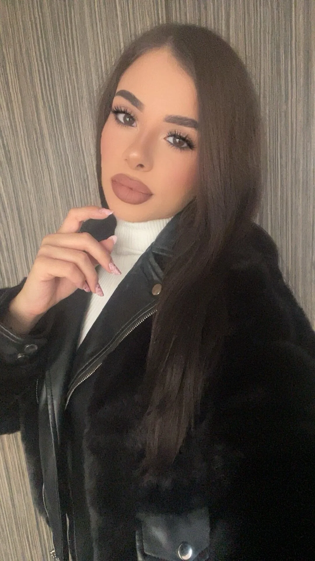XXX Porn Photo of Nude Annabellerise 13