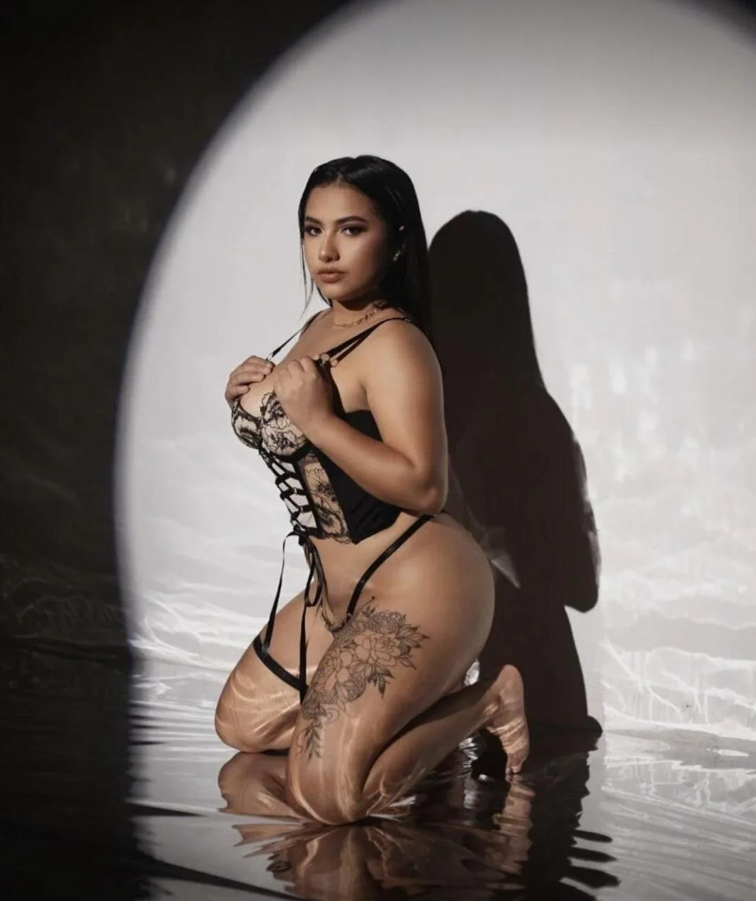 XXX Porn Photo of Nude NICOOLMILLER 9
