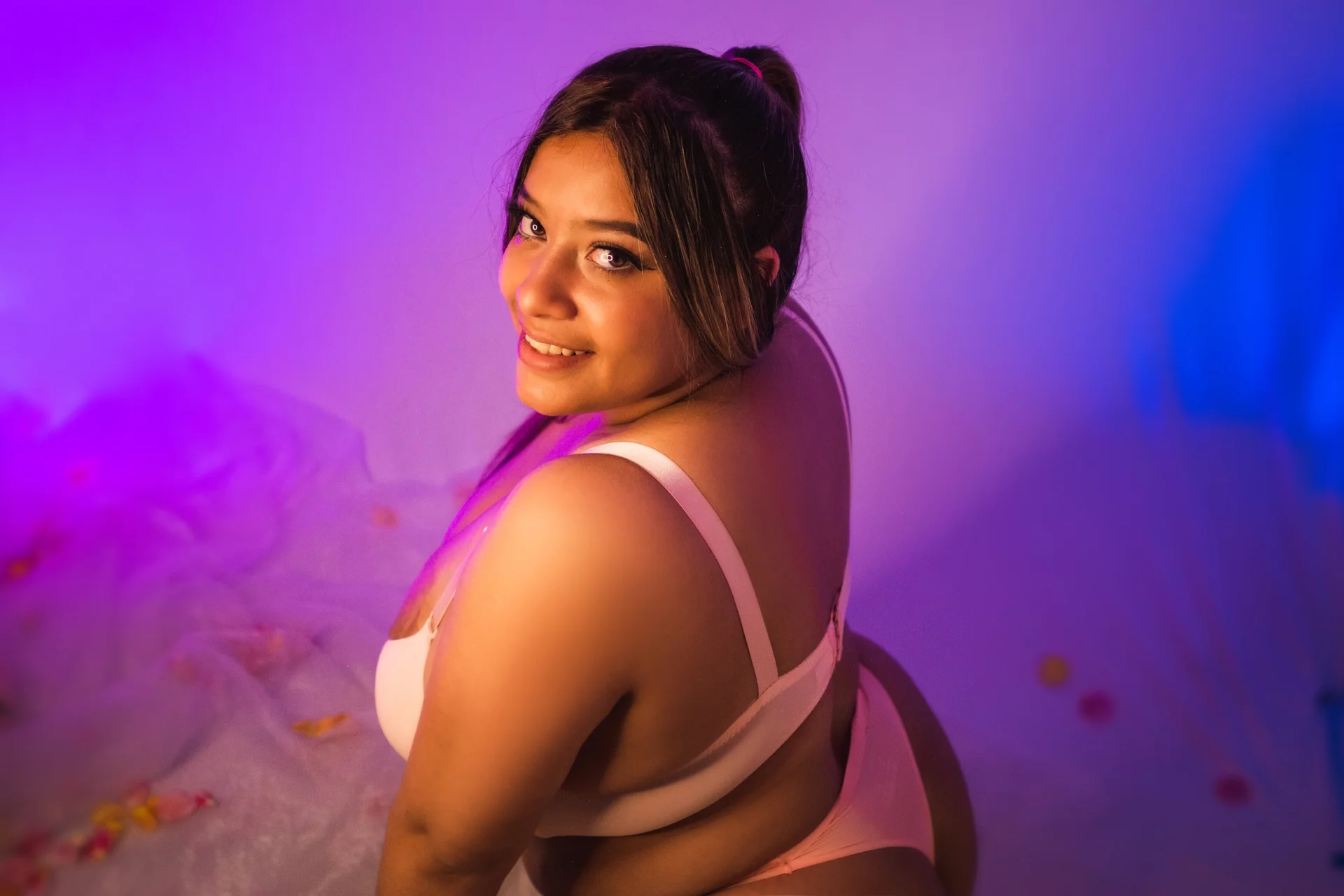 XXX Porn Photo of Nude MollyBigBoobs12 22