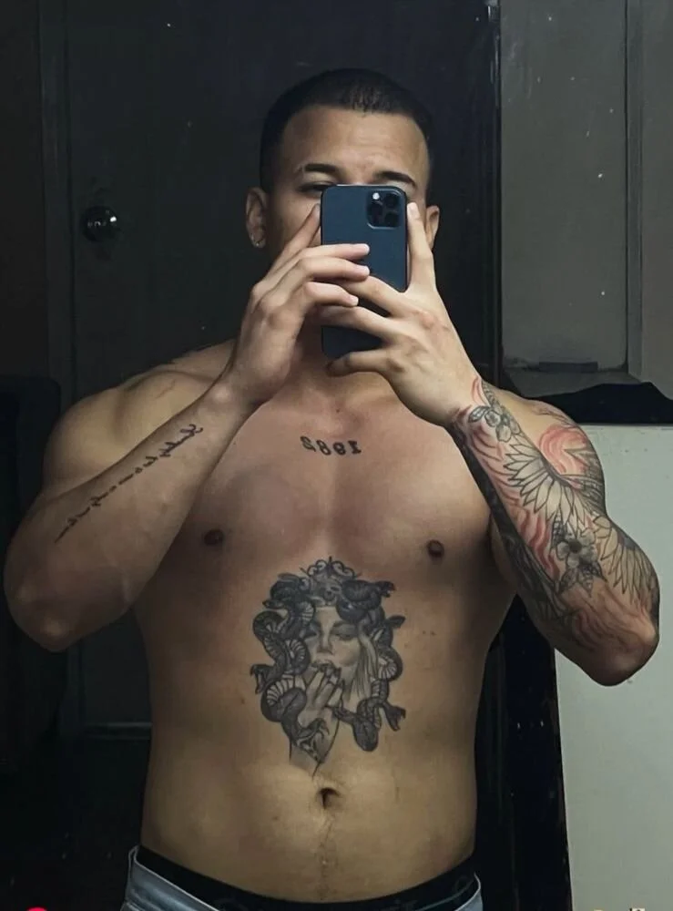 XXX Porn Photo of Nude rocoo_santos 8