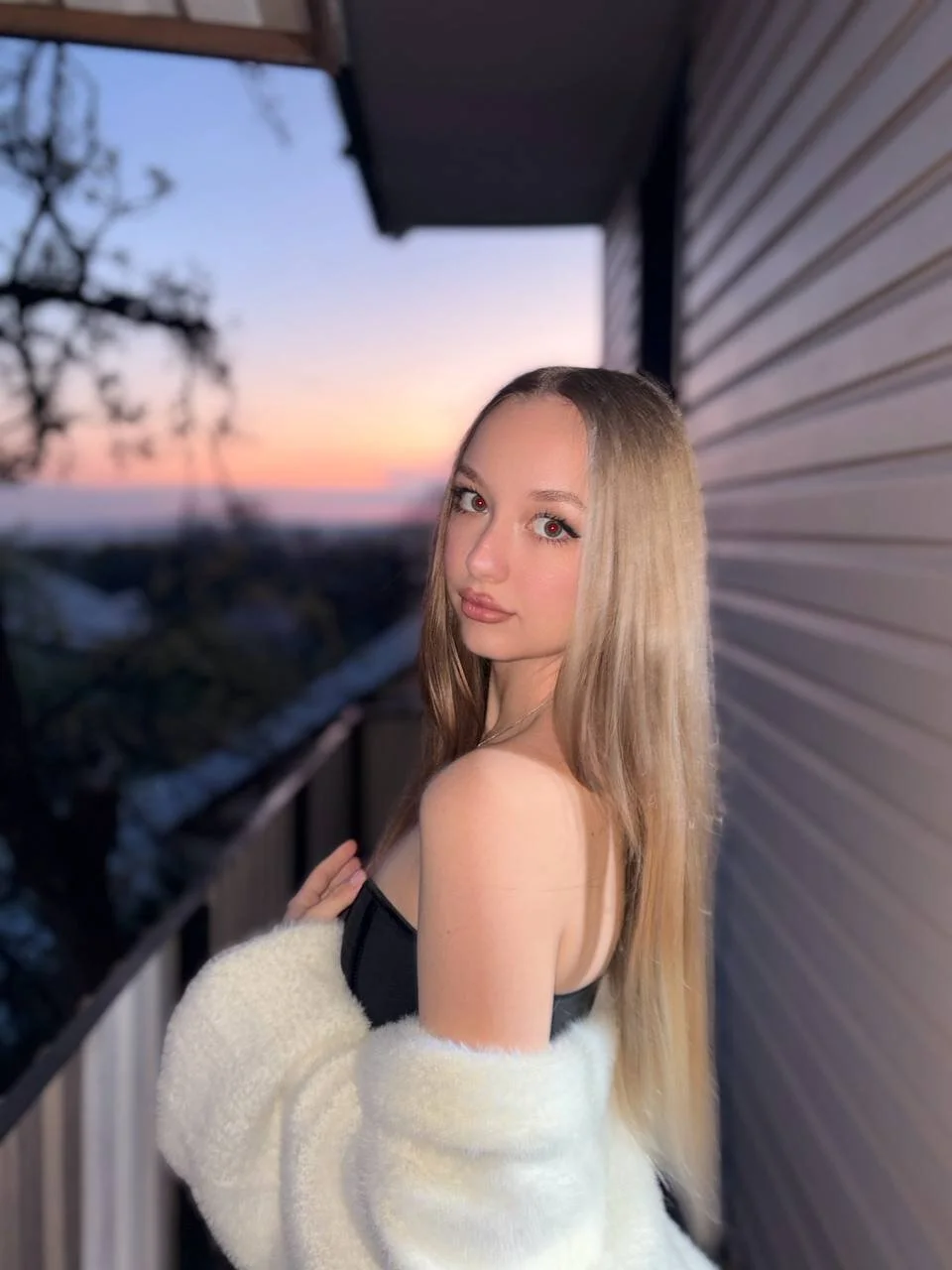 XXX Porn Photo of Nude LessieKeisker 3