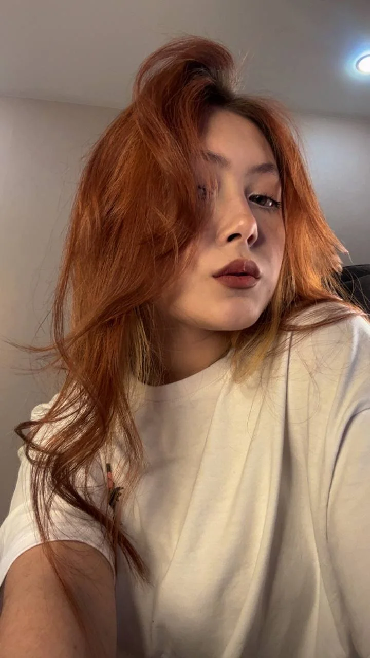 GoddamnSheSoHot