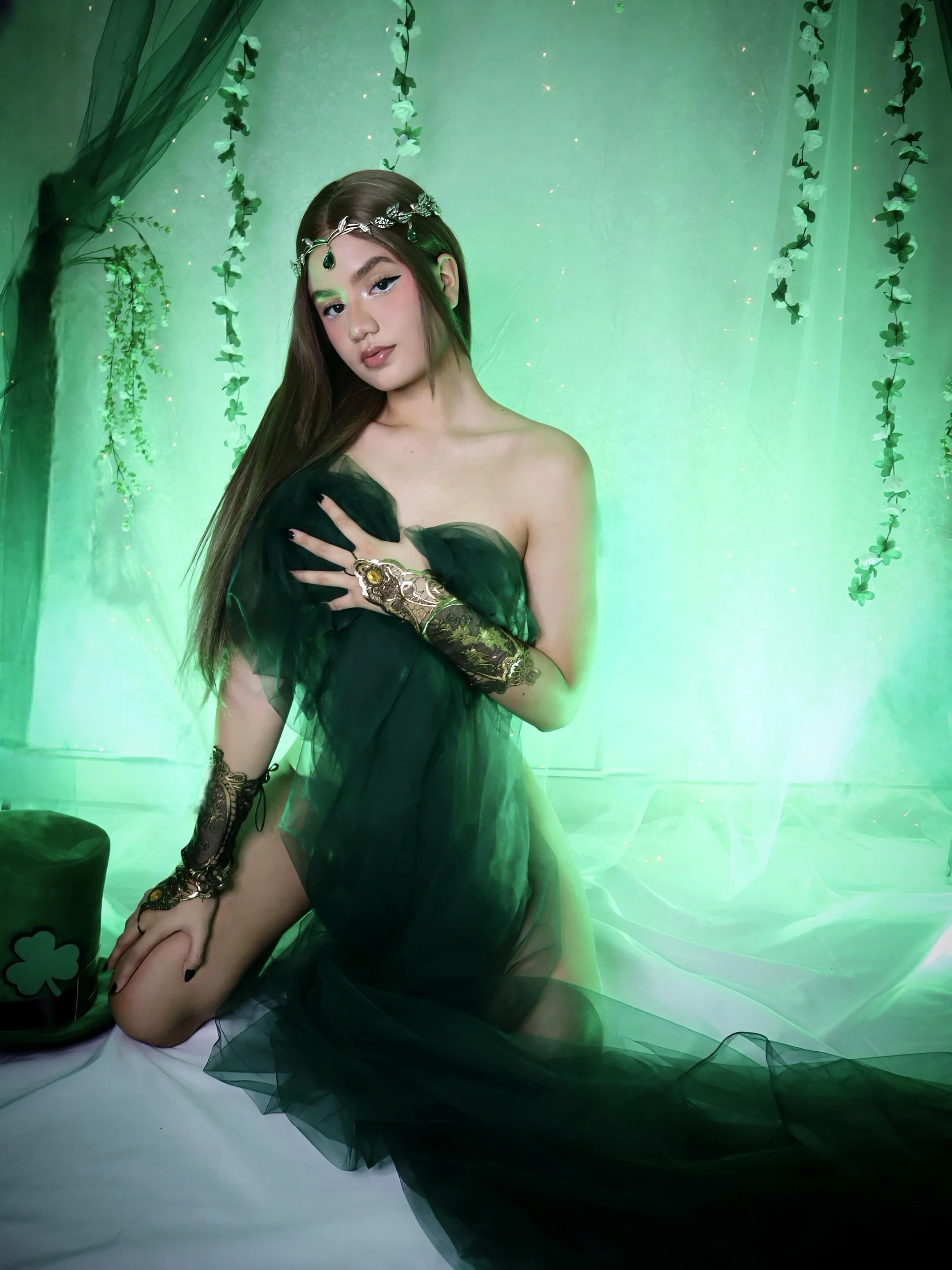 XXX Porn Photo of Nude Arinextdoor 19