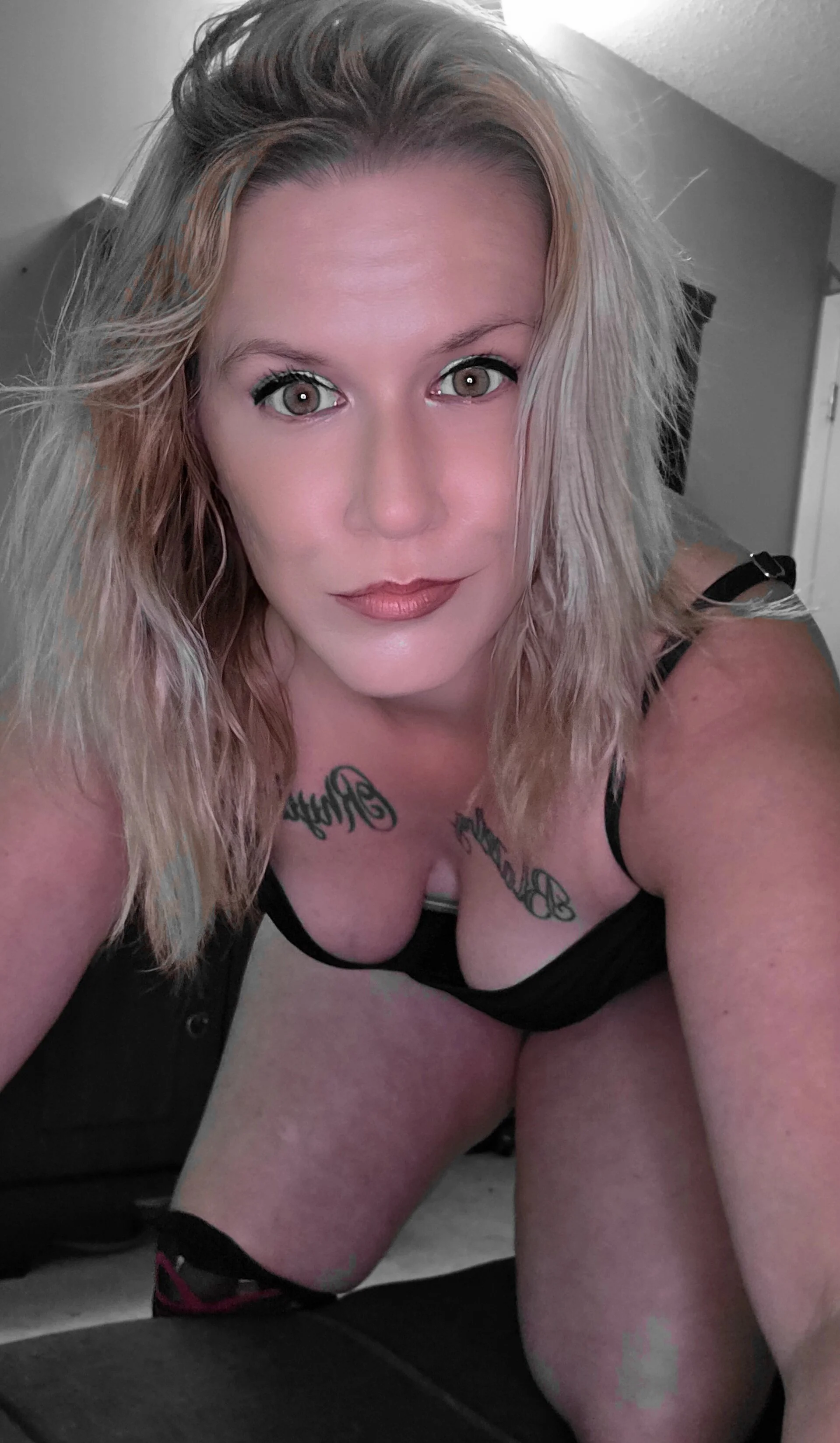 XXX Porn Photo of Nude RhondaRump 3