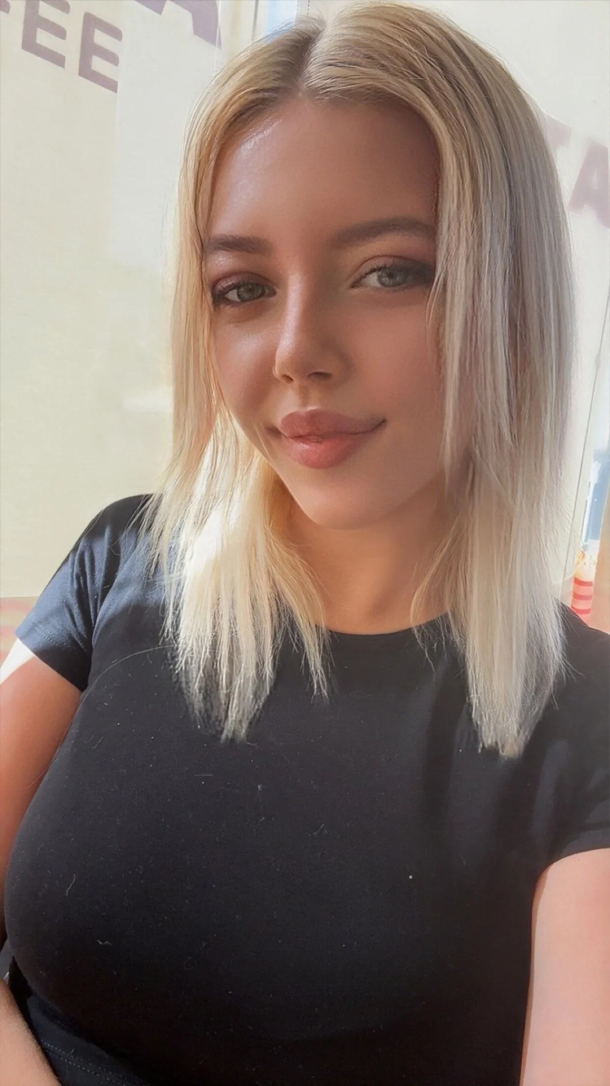 XXX Porn Photo of Nude MonaNoire 24