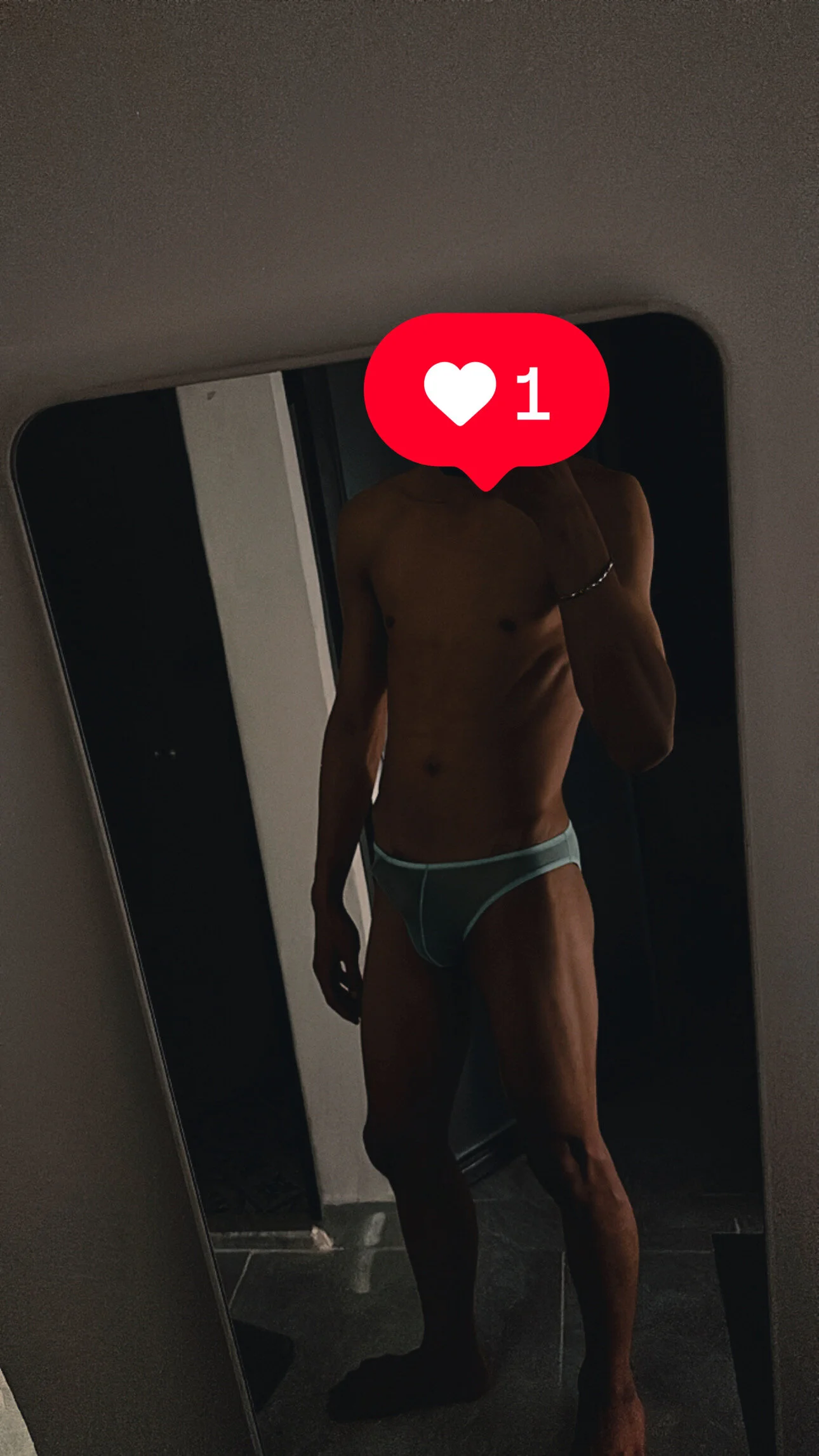 XXX Porn Photo of Nude Loki_2k 2