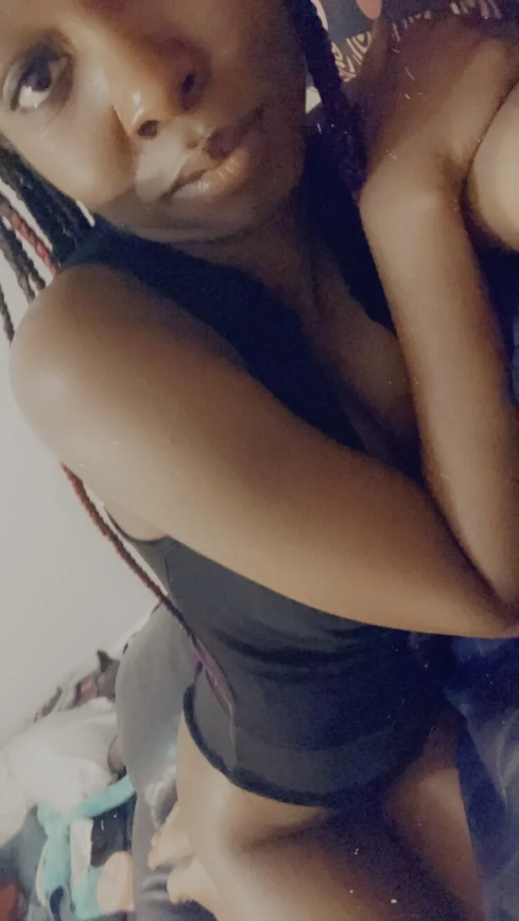 XXX Porn Photo of Nude C0ffeecoolatte 18