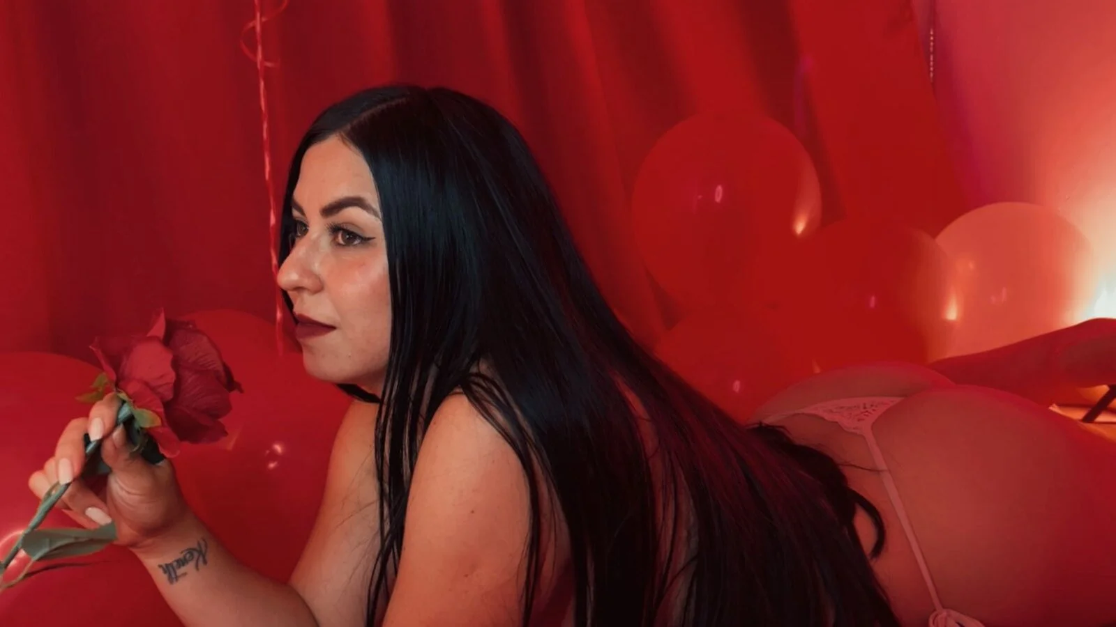 XXX Porn Photo of Nude whitney_white_ 6