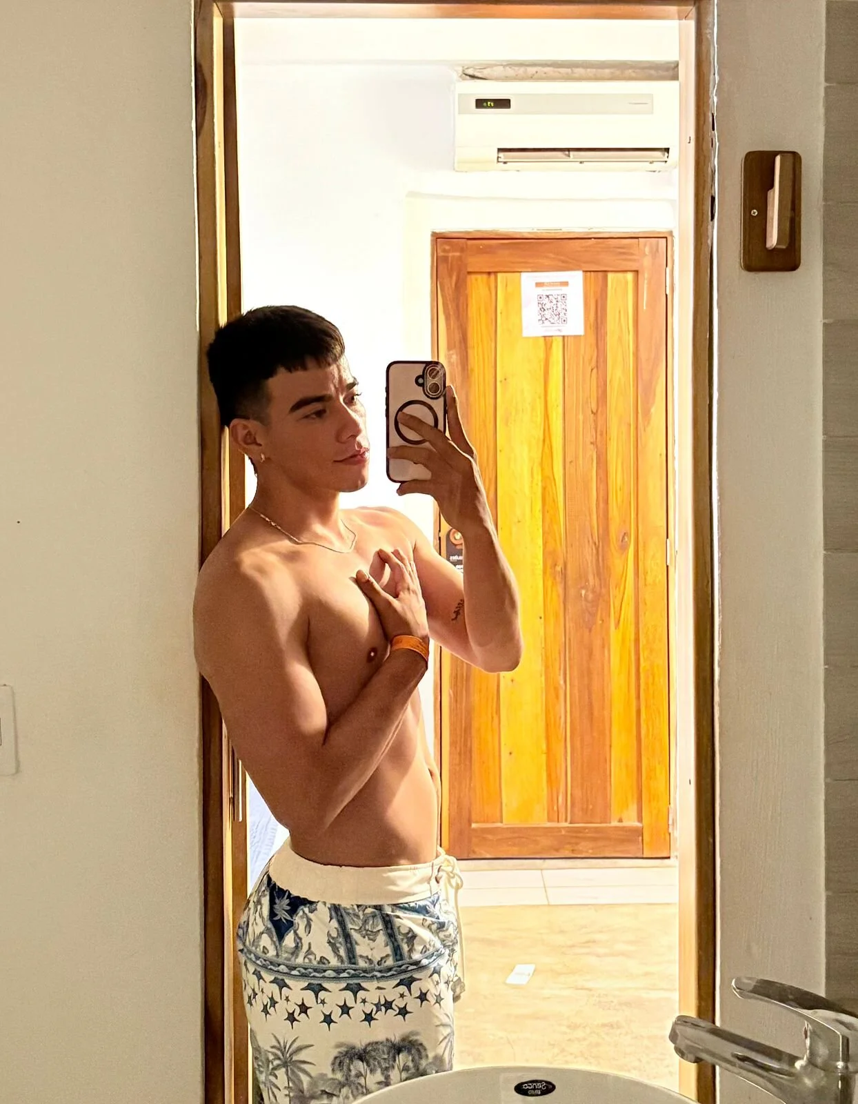 XXX Porn Photo of Nude Alejandro_karter18 32