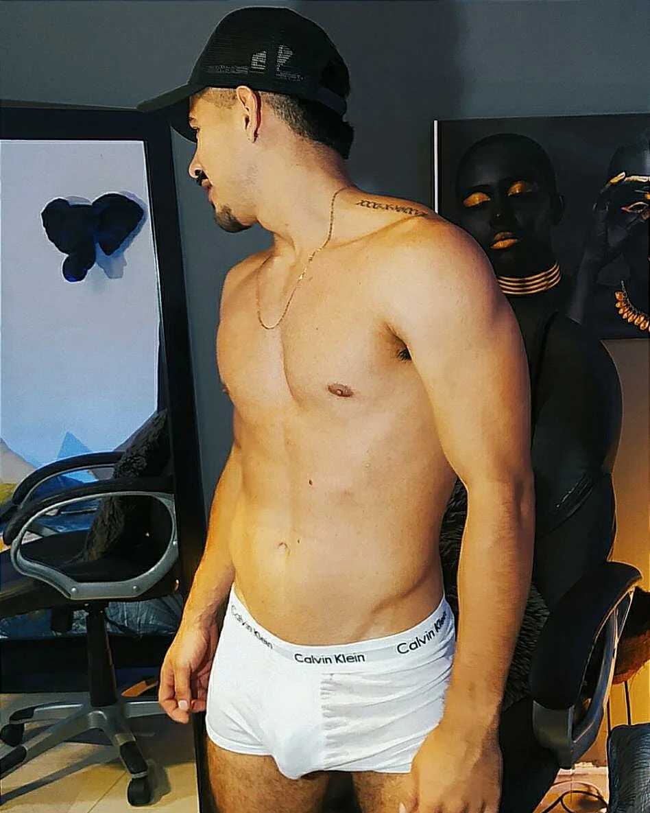 XXX Porn Photo of Nude Markboyl 4