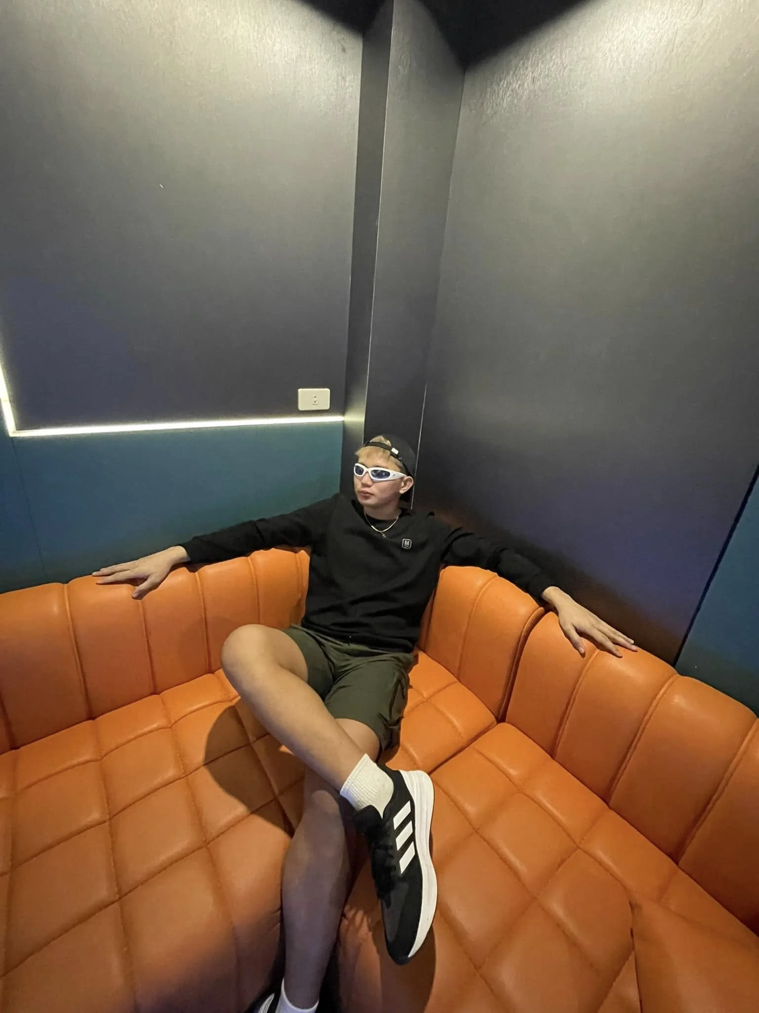 XXX Porn Photo of Nude handsomeguy_carl 1